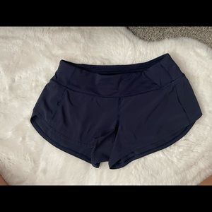 LULULEMON SPEED UP SHORTS 2.5”